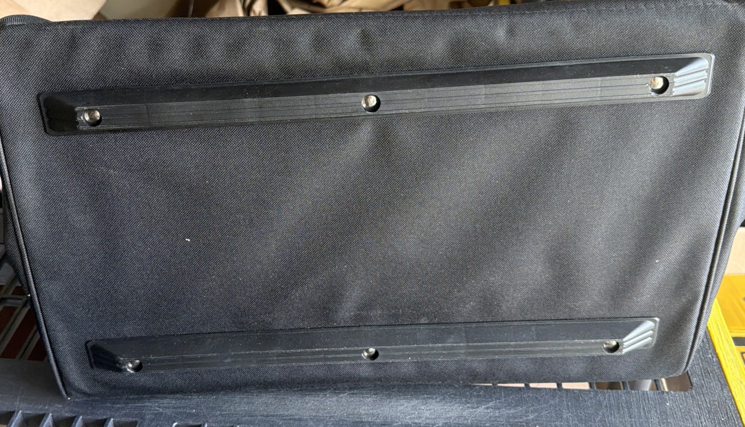 New Dewalt DCK019 Tool Bag Heavy Duty Ballistic Nylon 19” x 12″ x11″ w 6 pockets