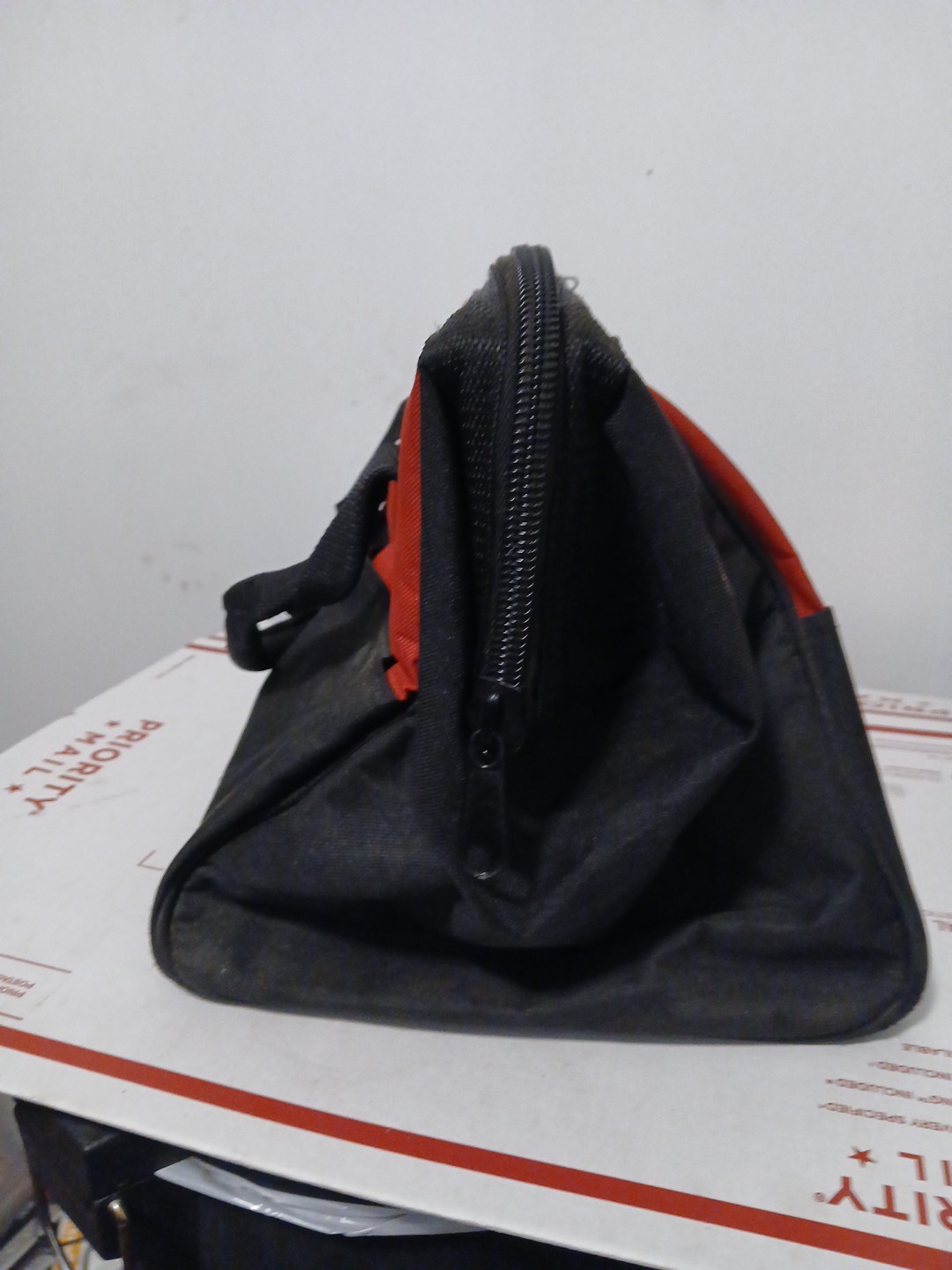 #be953? Snap-On Tools Nylon Tool Bag Zippered 12x10x10 Inch Heavy Duty Mechanic