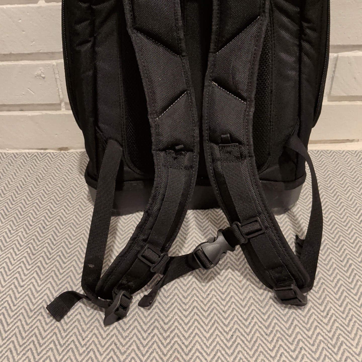 Klein Tools Tradesman Pro Tool Bag Backpack, 39 Pockets, Black, 14-Inch
