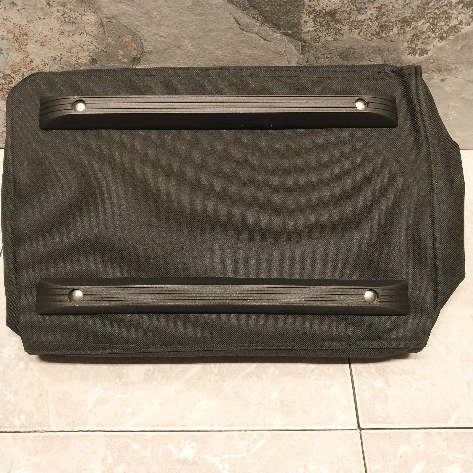 Dewalt Tool Carry Bag Full Zip With Hanlde And Bottom Support Rails 13×9 Unused