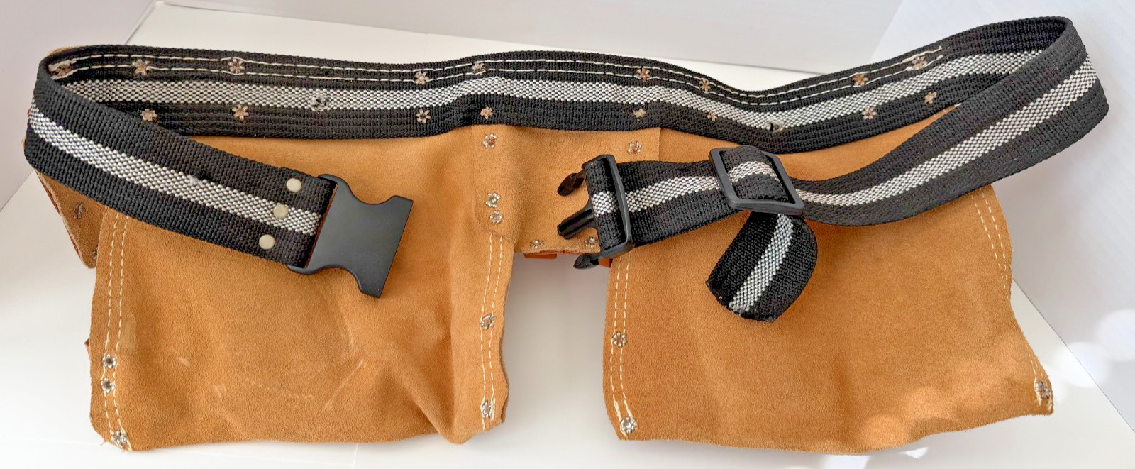 Action Work Products Suede/Leather Carpenters Tool Belt AS-490-3 + BONUS Items