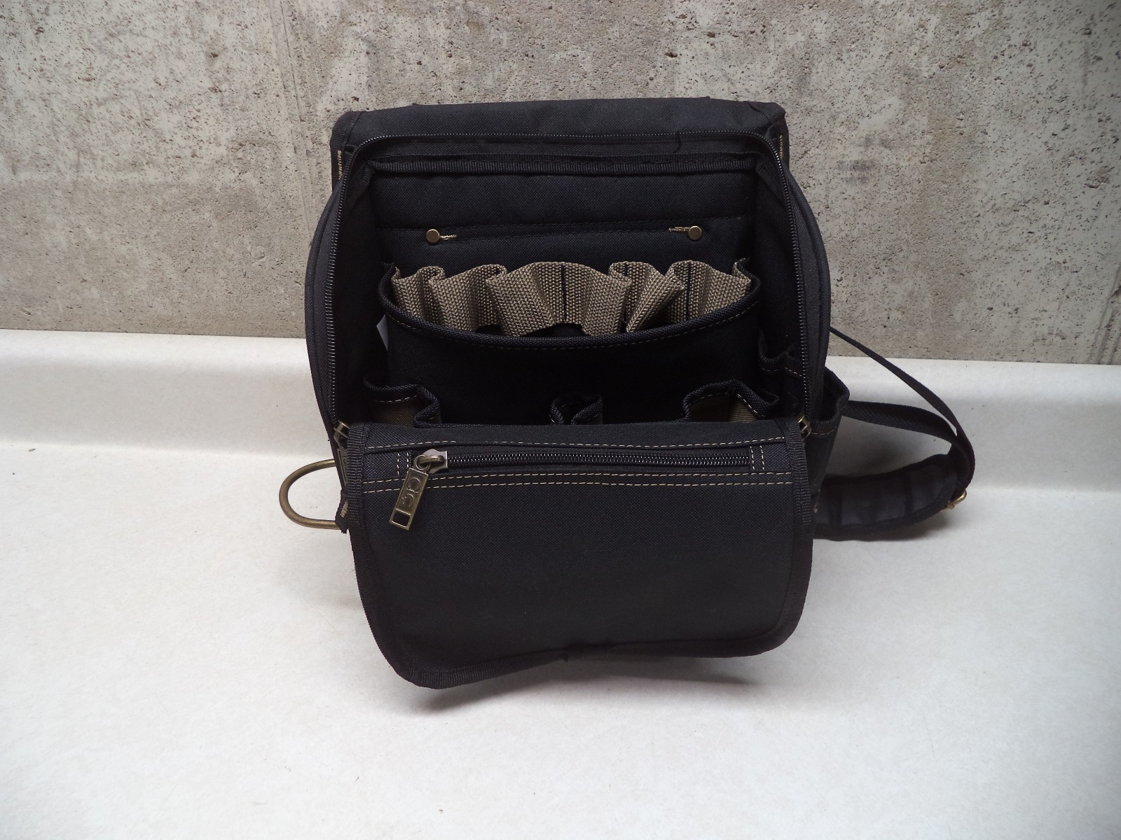 CLC HVAC Electrical & Maintenance Tool Bag / Carrier & Strap NEW without tags
