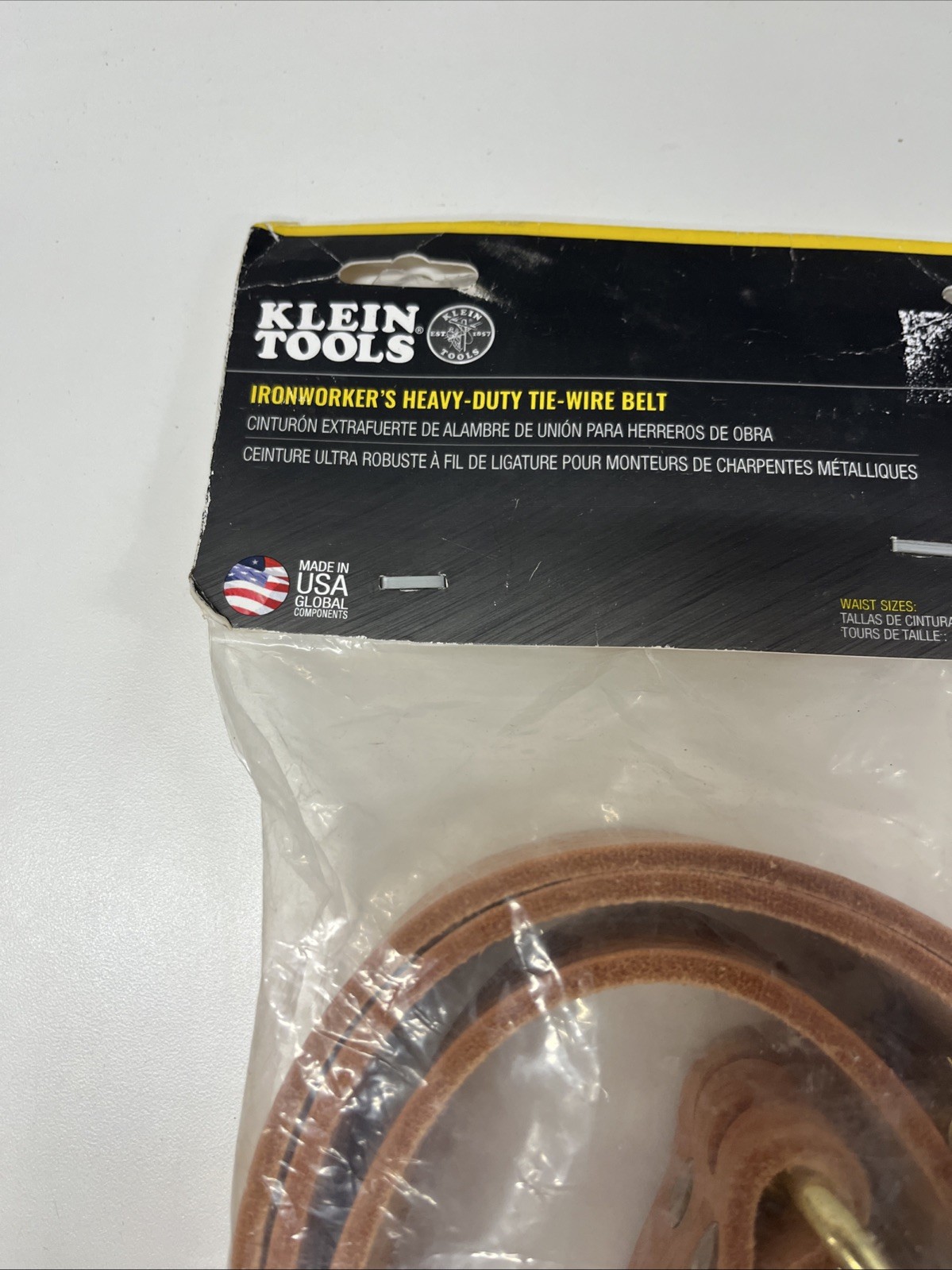 Klein Tools 5420 Ironworker’s Heavy-Duty Leather Tie-Wire Belt, Medium