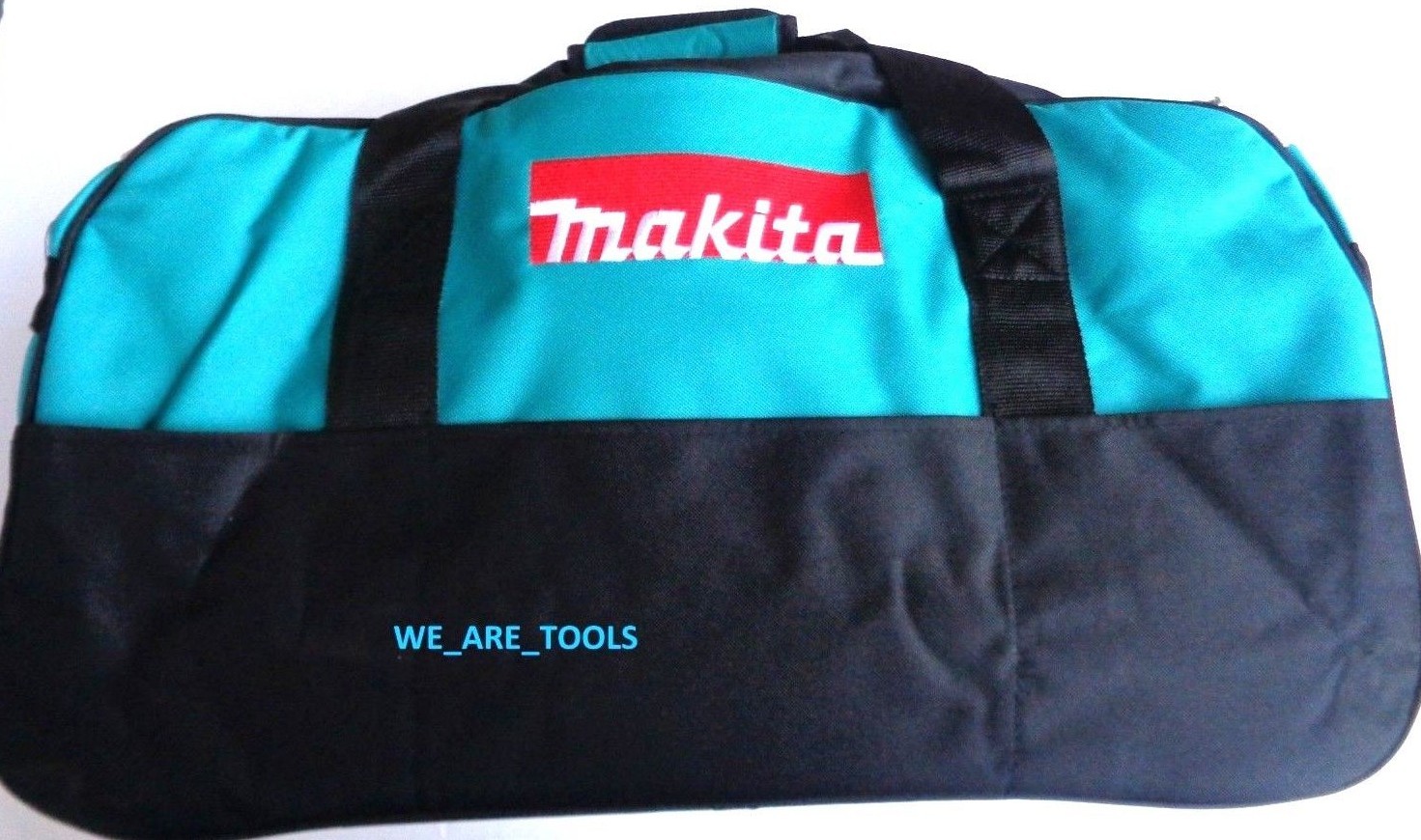 Makita 831284-7 23″ 4 – 5 Medium Tool Bag For 18V Drill, Saw,Grinder,Battery