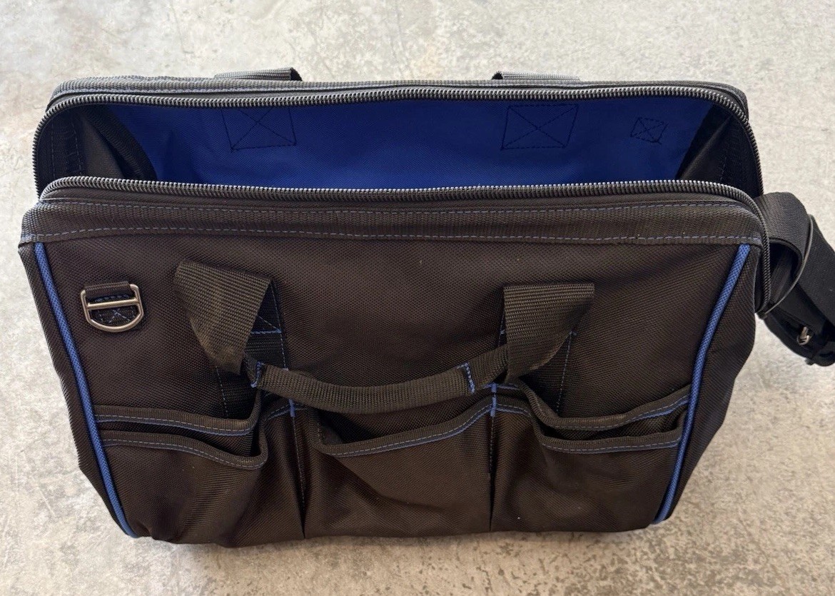 KOBALT 18″ Blue Black Polyester Zippered Cargo Bag 18 Pockets