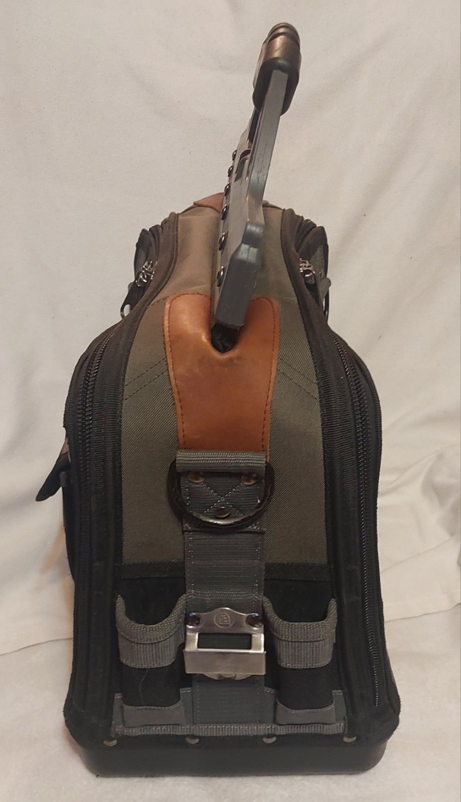 Veto Pro Pac TECH-XL and FLUKE Pack30.