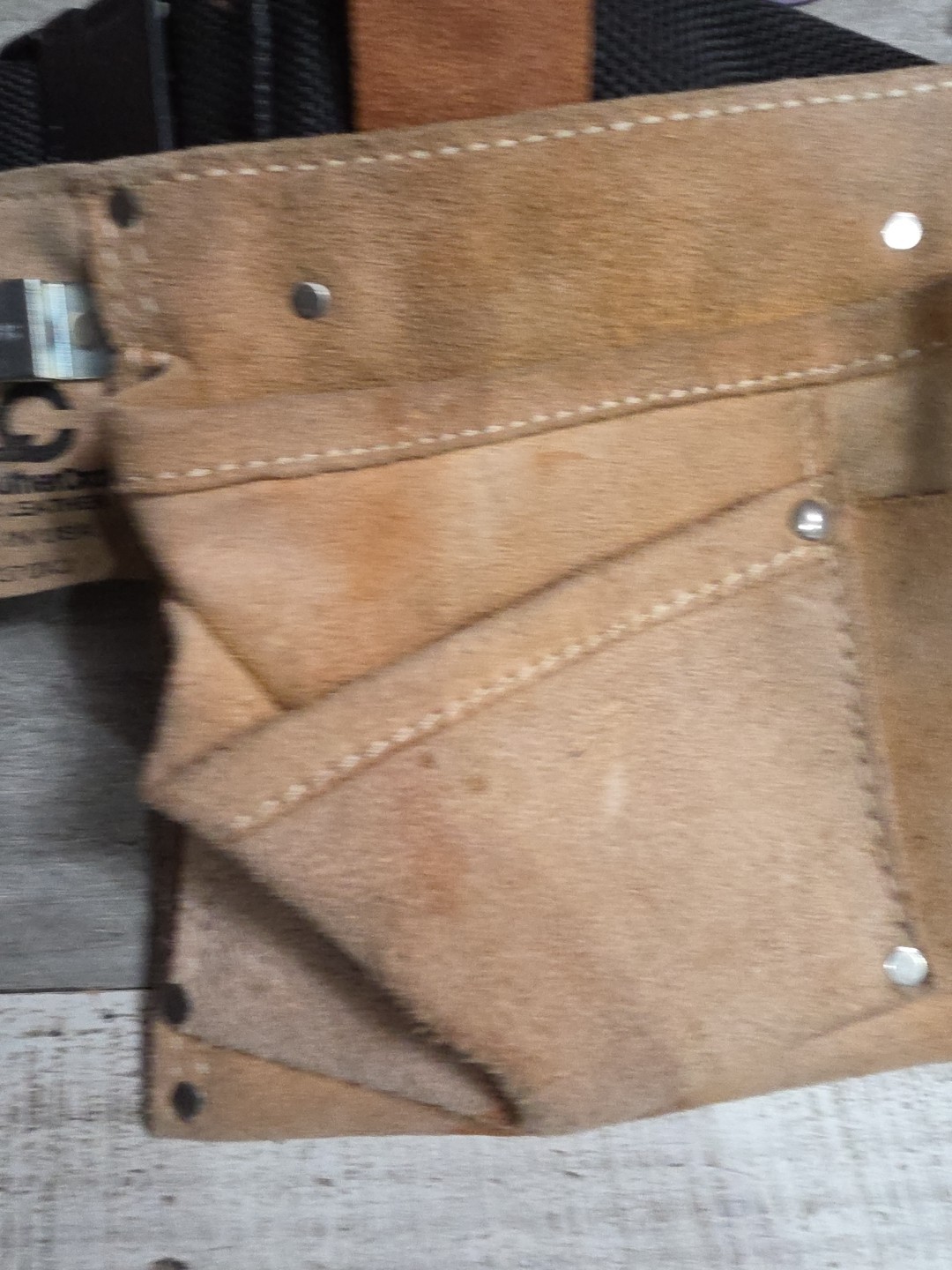 CLC Work Gear Leather Work Tool Belt No. 370X2 Adjustable Leather Hammer Loop +