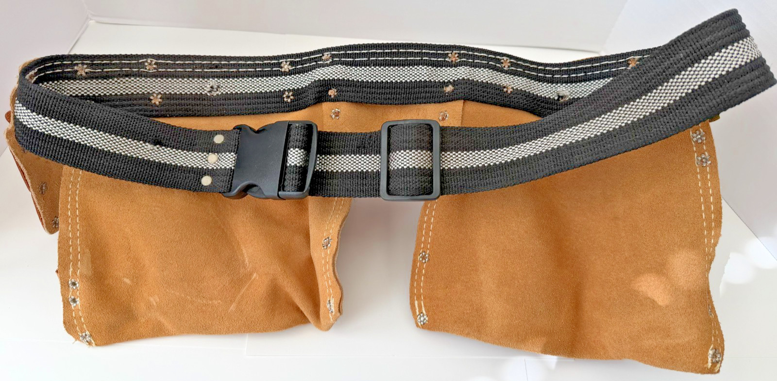 Action Work Products Suede/Leather Carpenters Tool Belt AS-490-3 + BONUS Items