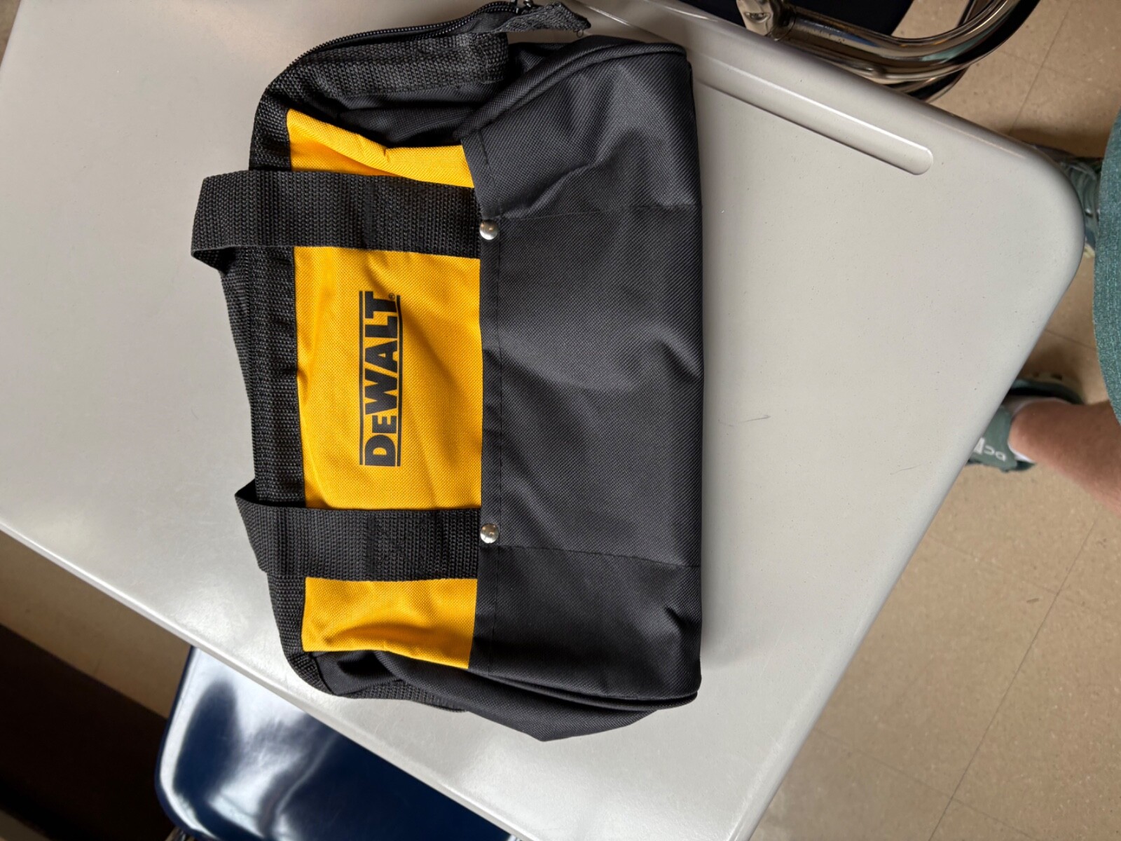 DEWALT N037466 13 inch Ballistic Contractor Tool Bag with Runners