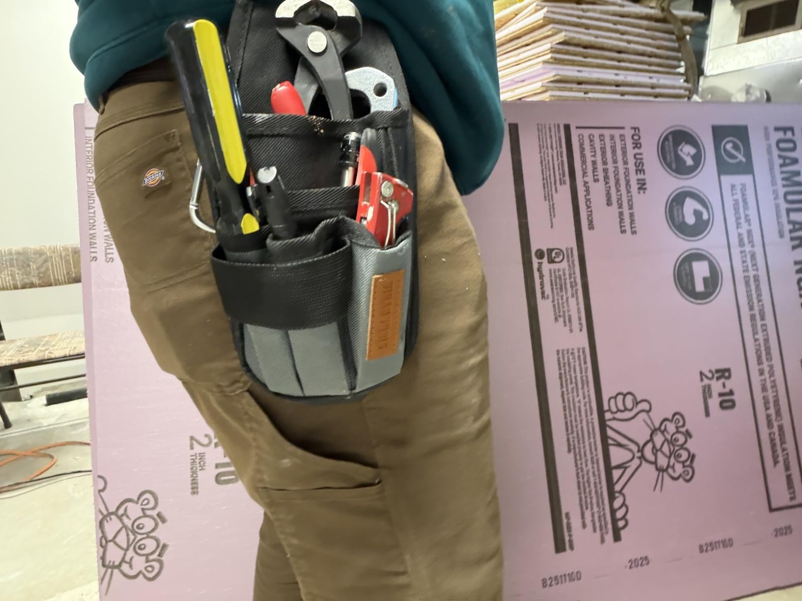 Small Tool Pouch with Belt Clip, 5-Pocket Mini Organizer for Electricians