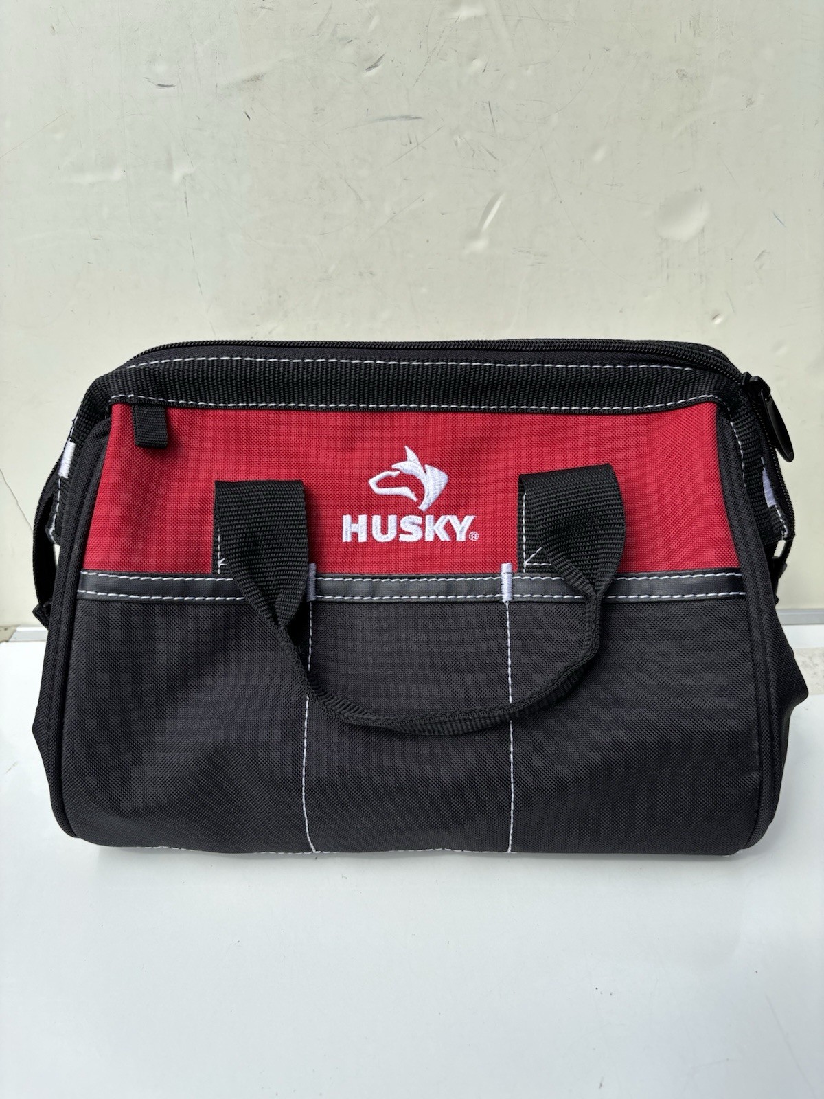 Husky – 82070N13 – 12 in. Tool Bag Storage Organizer Carrying Case