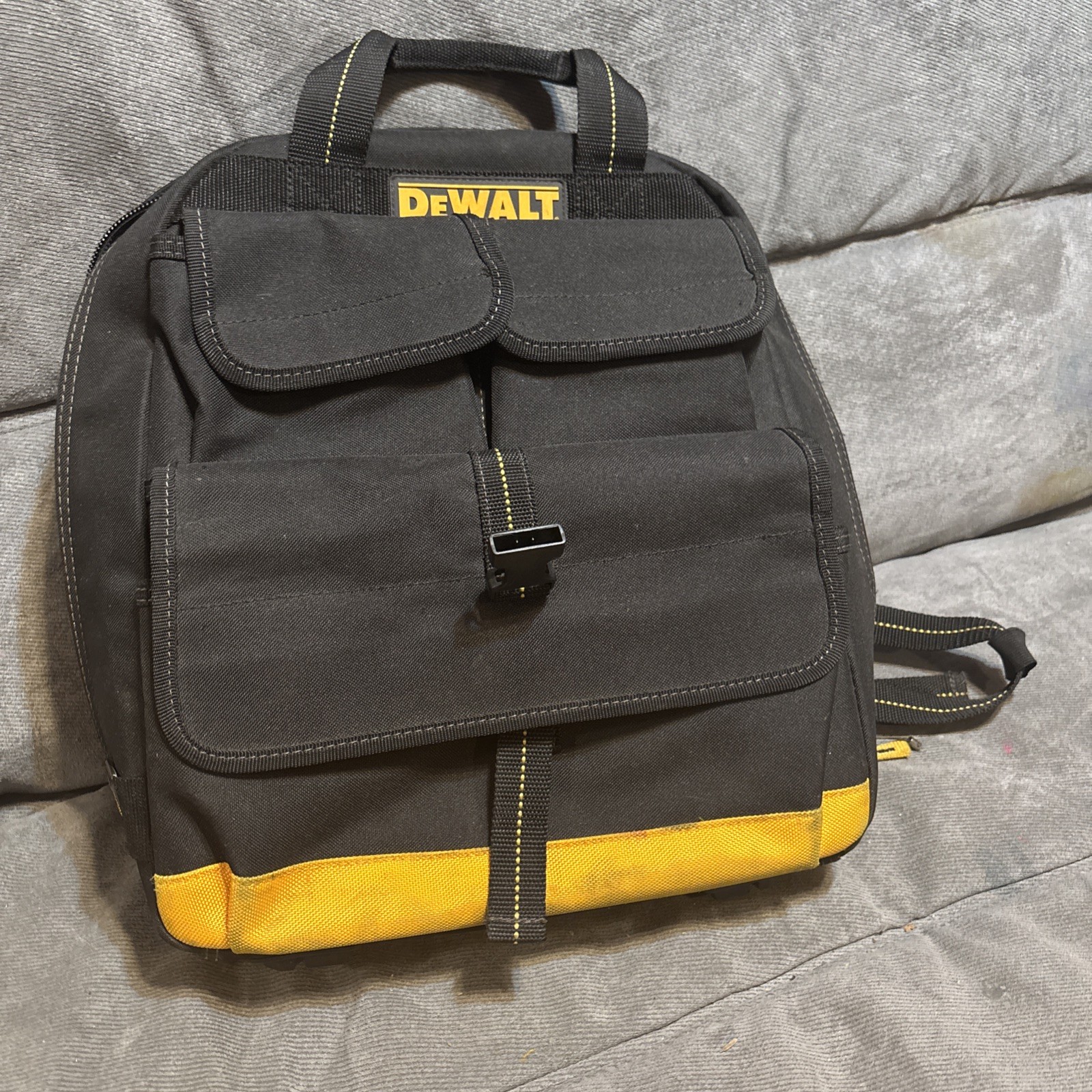 : DEWALT Pro Tool Backpack Bag (43 Pockets) – Model DWST560102