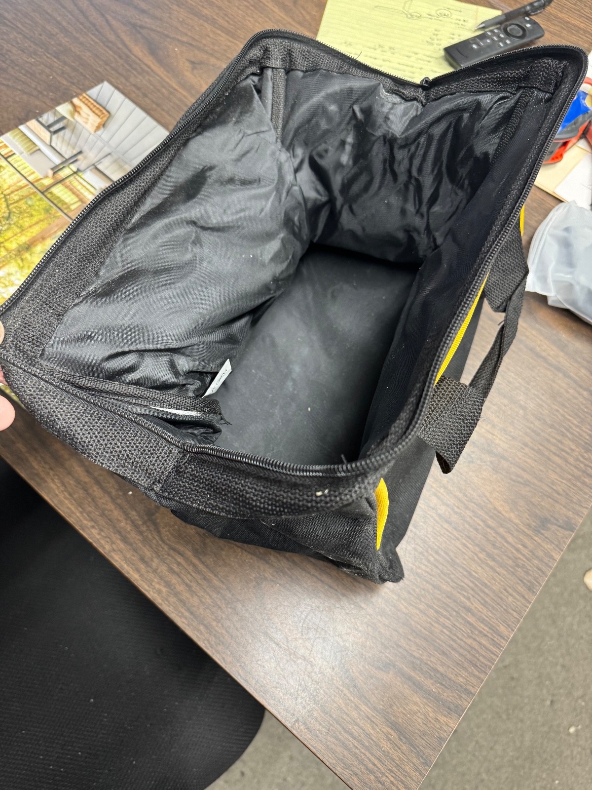 DEWALT N037466 13 inch Ballistic Contractor Tool Bag with Runners