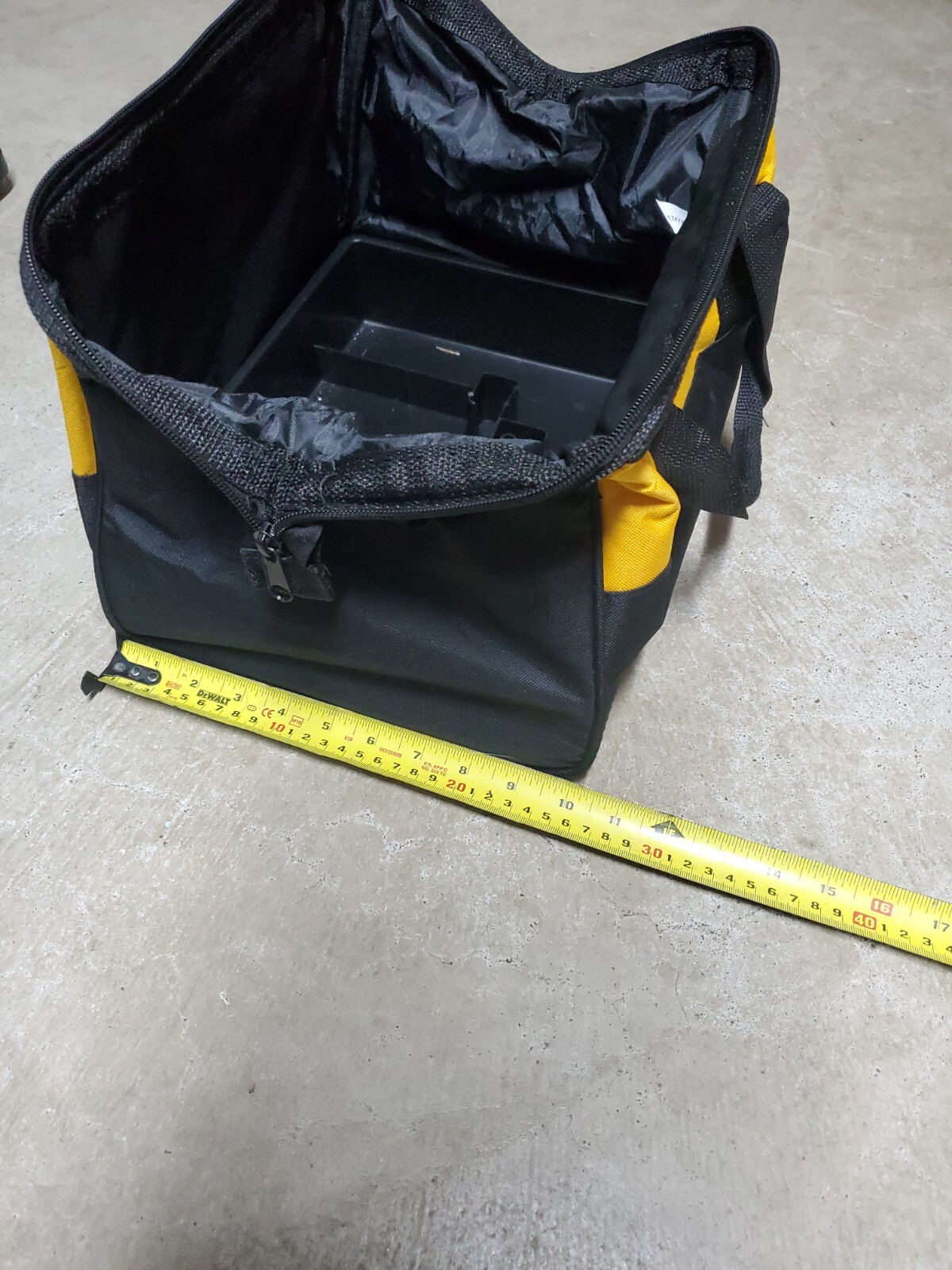 Dewalt Tool Bag with Removable Organizer Bottom Tray