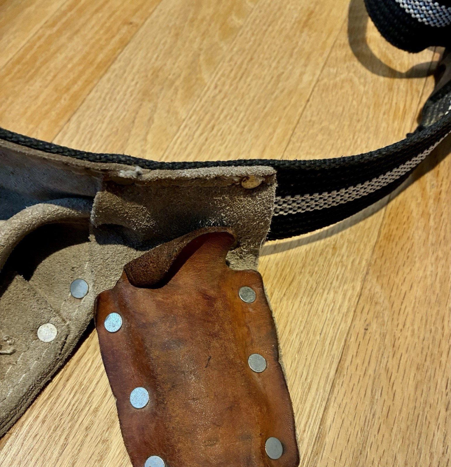 Vintage Action Work Products Leather Tool Belt 2 Pouches Carpenter Nail Apron