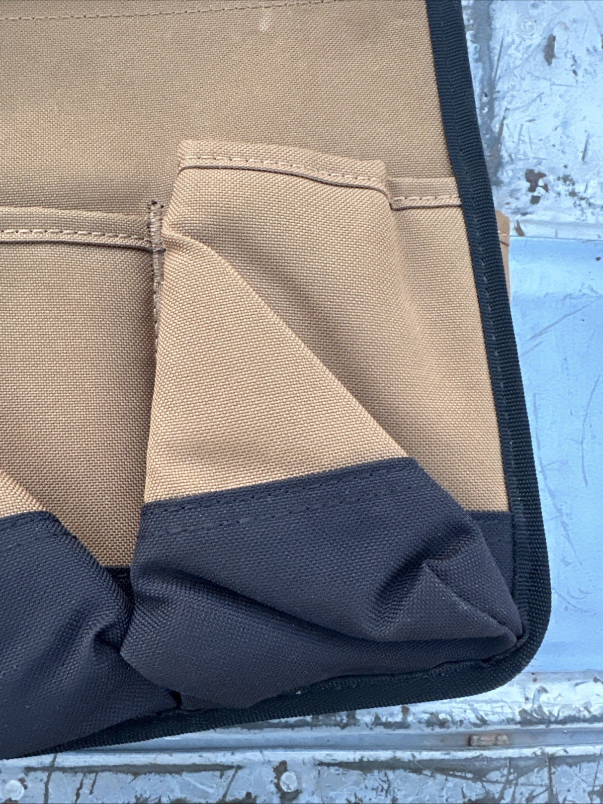 Carhartt Brown Six Pack Caddy – Defender Canvas w 6 Glass Bottle Can Insulated