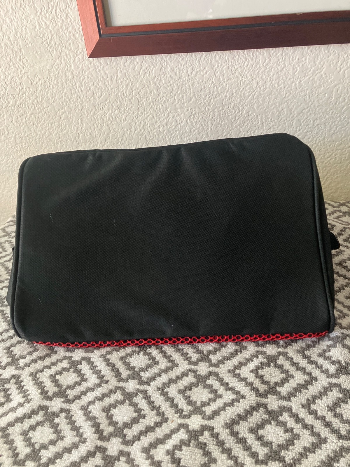 Craftsman 13″ Large Mouth Tool Bag – Black/Red