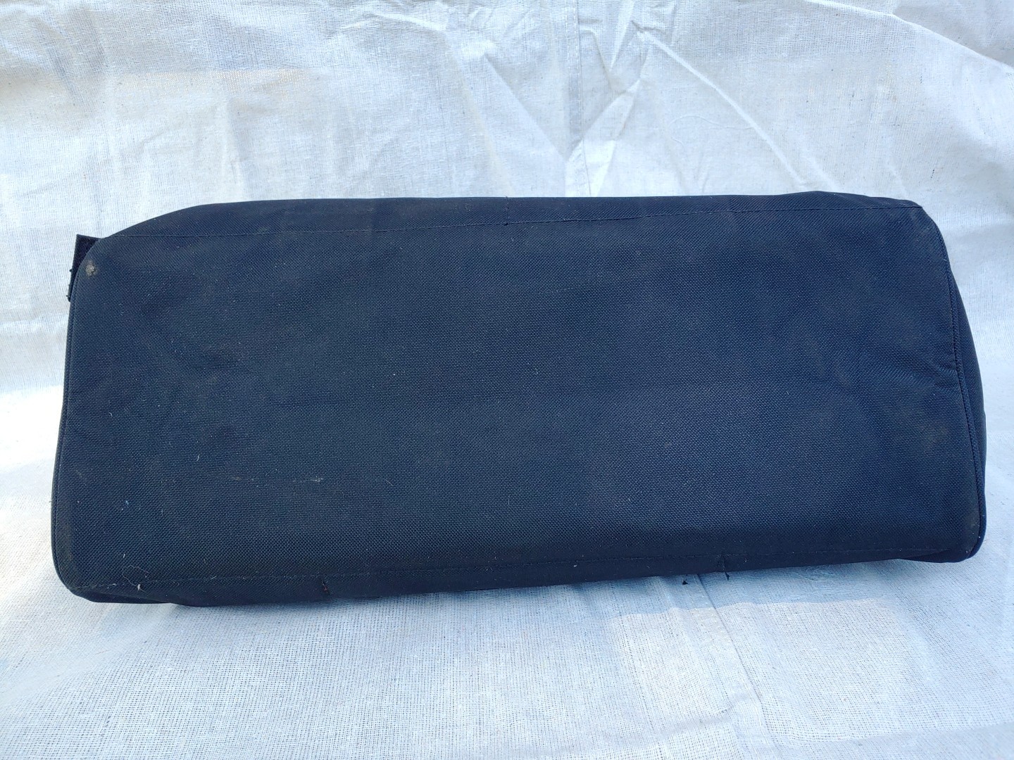 Black & Decker Vintage Tool Zip Up Travel Bag, 18” X 8” X 8.5″ Sturdy Very Good