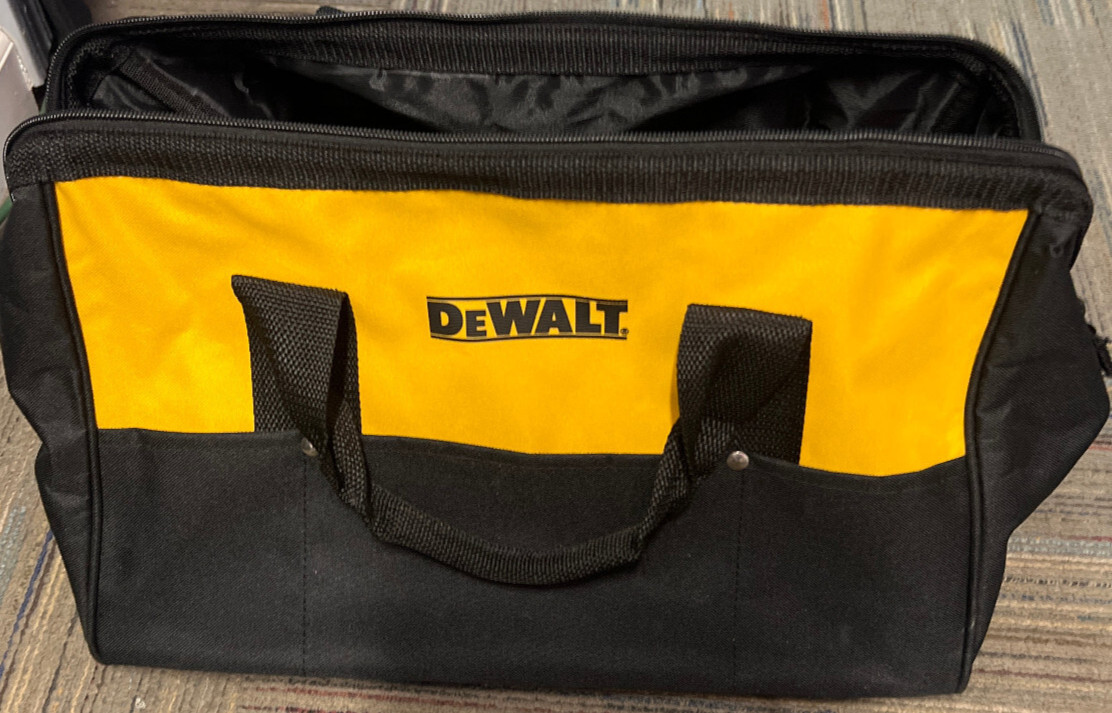DeWalt Nylon Tool Bag Heavy Duty 17 in x 12 in x 11 in