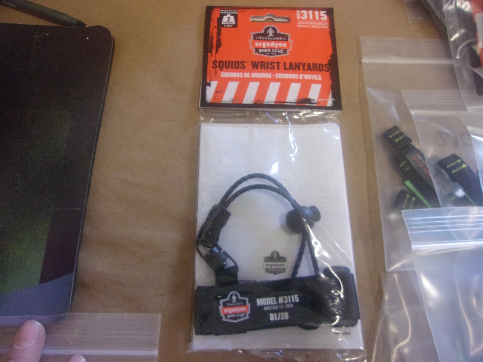 ERGODYNE SQUIDS 3115 Adjustable Wrist Tool Lanyard, SM/MED, 2 lb