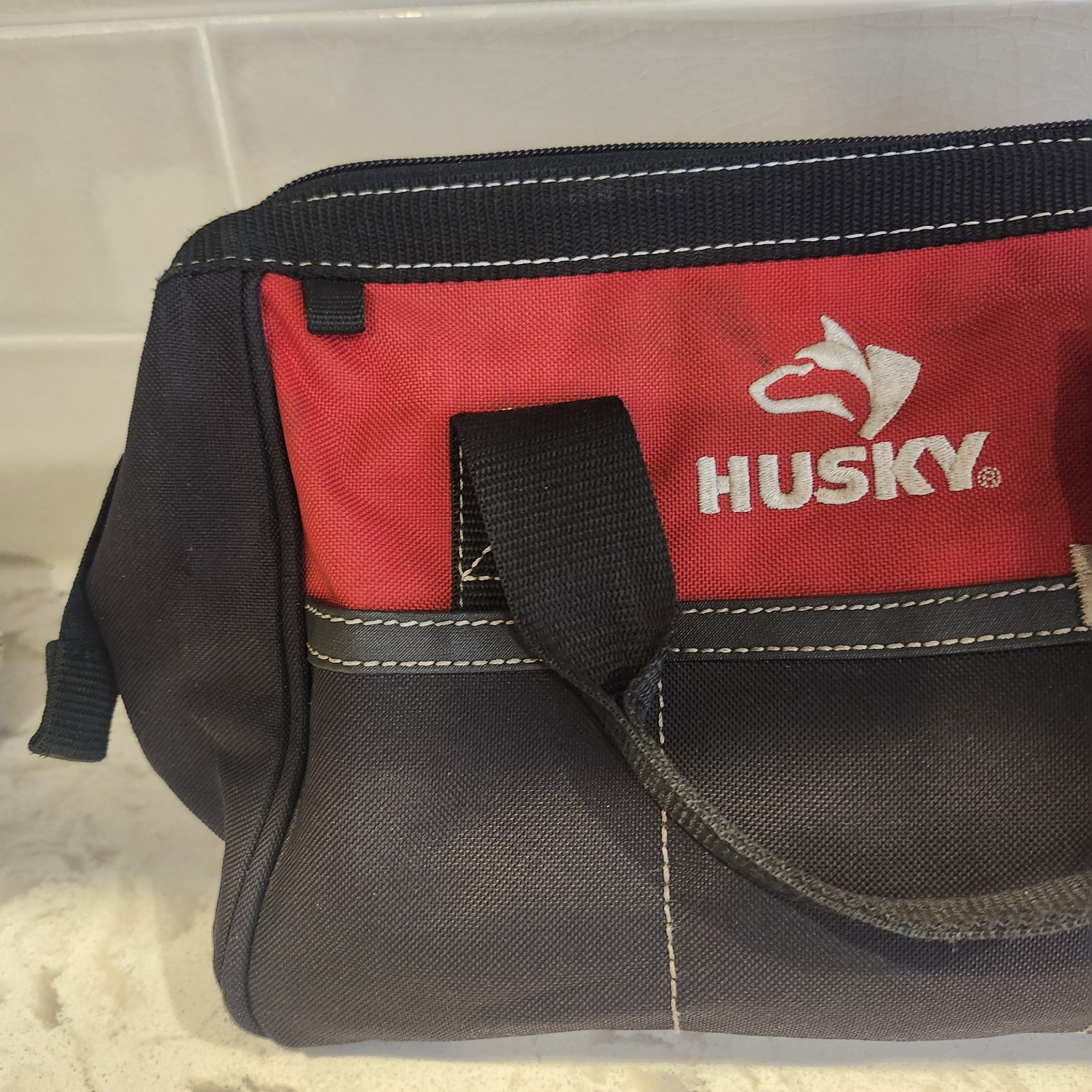 Husky • Home Depot – 11 in SMALL TOOL BAG with Zipper – Pre Owned