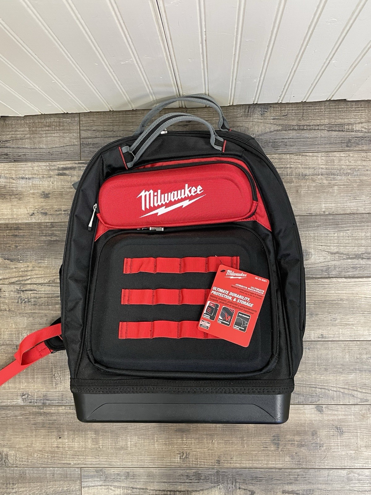 NEW MILWAUKEE TOOL 48-22-8201 ULTIMATE JOB SITE BACKPACK !!