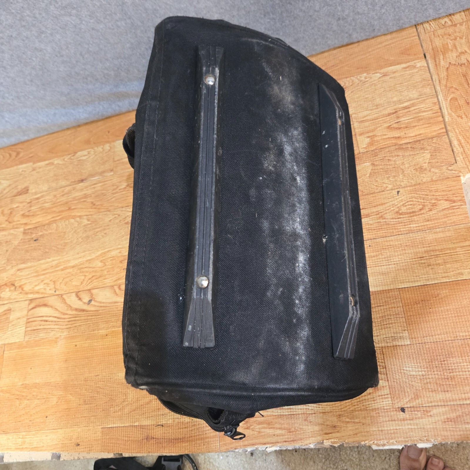 DEWALT DCK019 Tool Bag About 13″ x 9″ x 8″