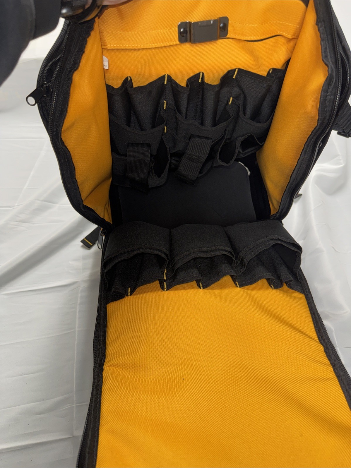 Fluke Pack30 Professionial Tool Backpack