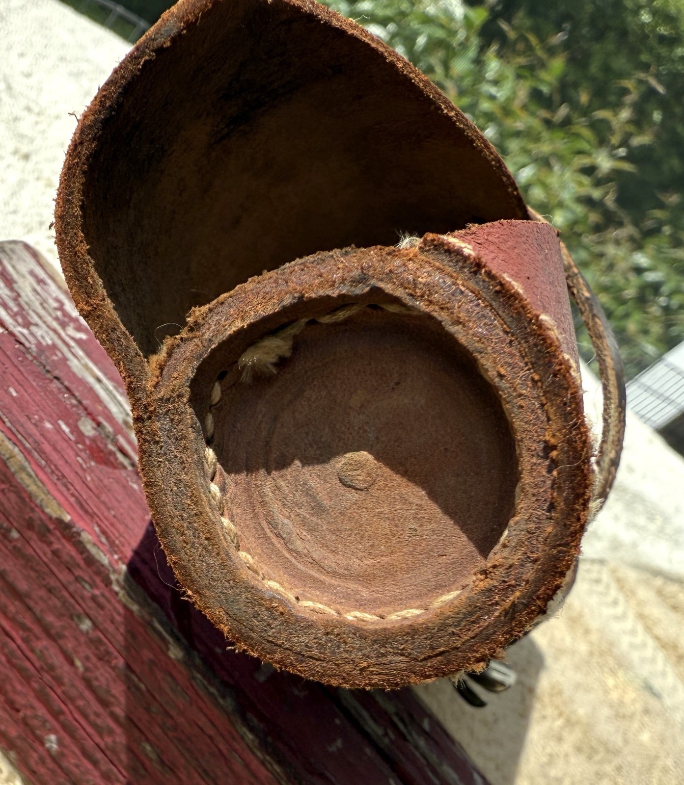 GREENLEE LEATHER NO. 735 KNOCK OUT CASE – AS PICTURED – NO TOOLS