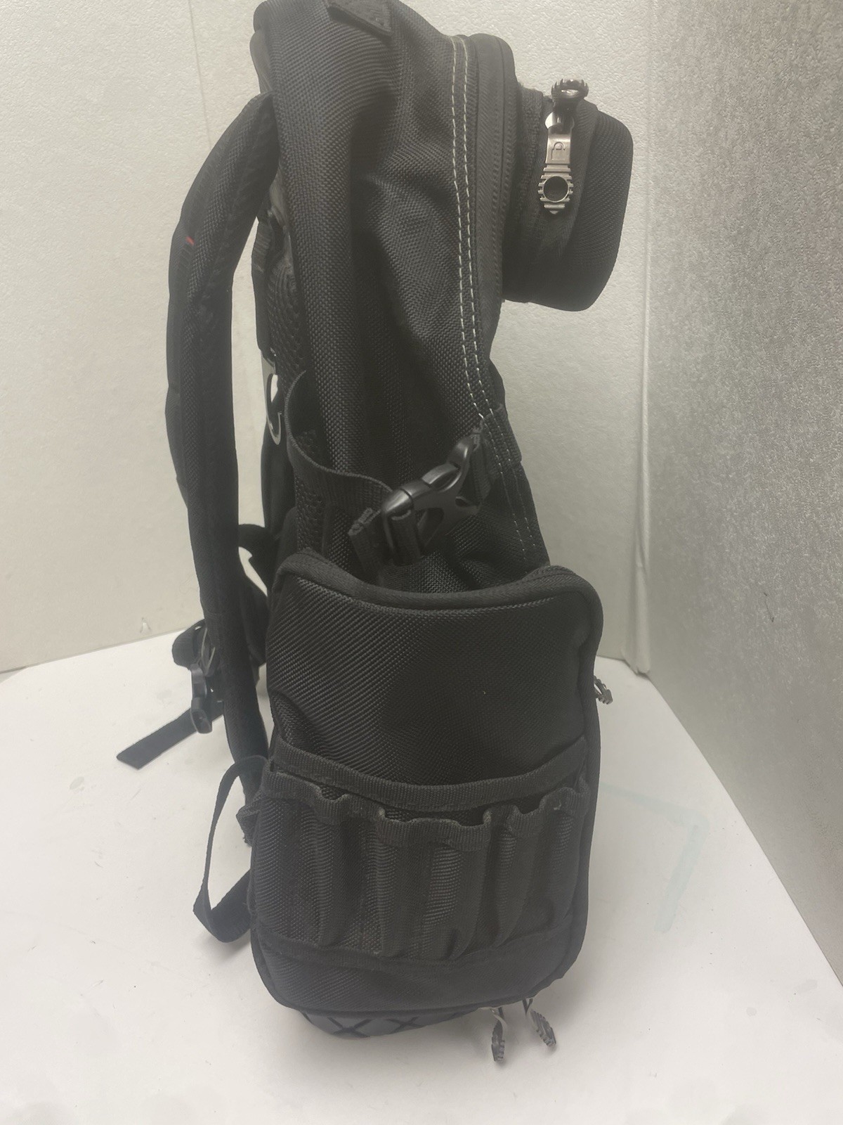 HUSKY 16-inch Pro Tool Backpack Waterproof With Molded Base – H-68004-03
