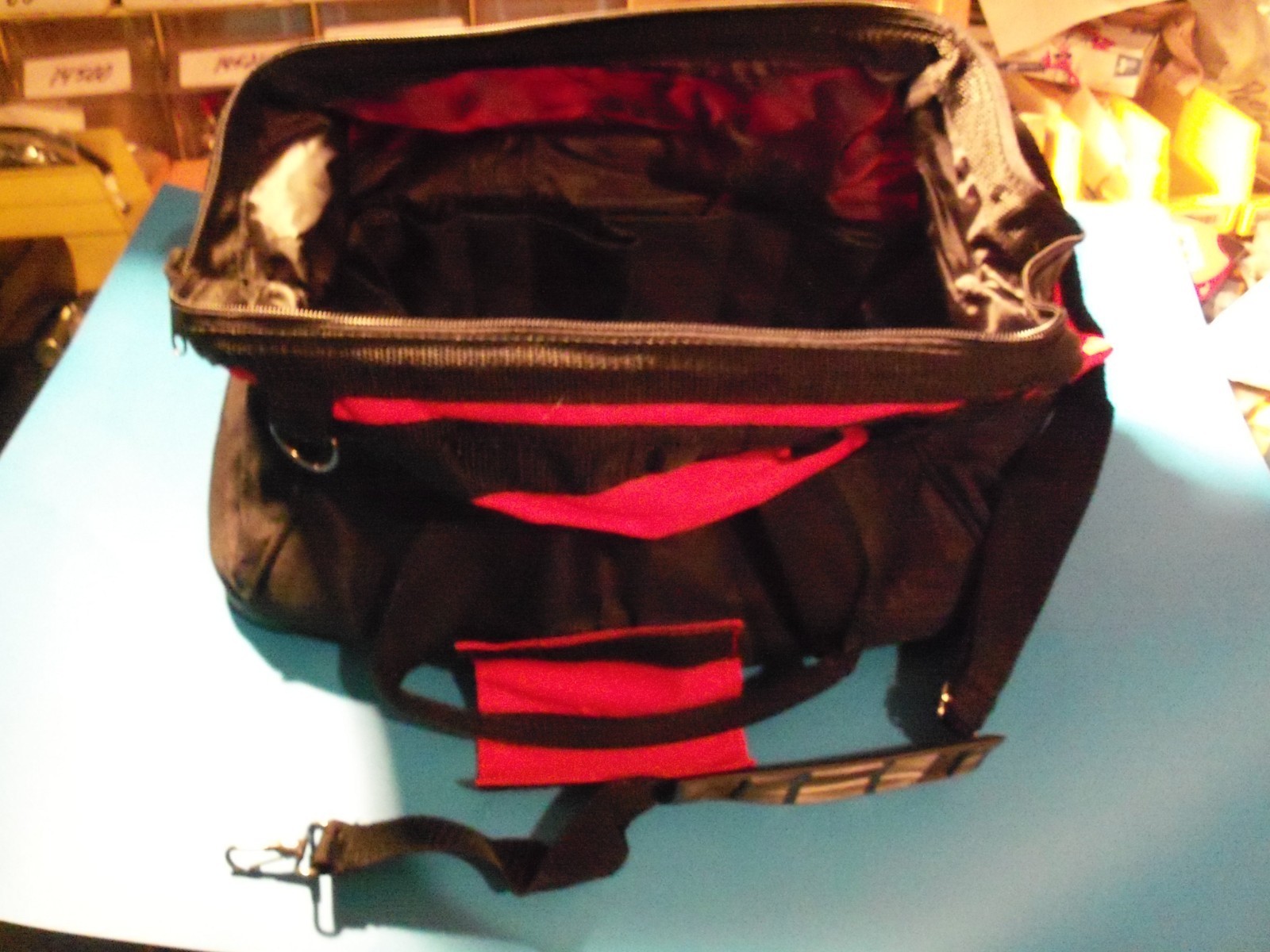 16” X 11 1/2″ X 9″ Large Heavy Duty Tool Bag w/ Hard Bottom 23 POCKETS RED & BK