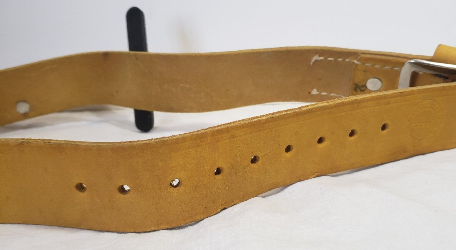 Buckingham 12385M Electricians Leather Tool Belt Brown 34″ to 40″ Binghamton