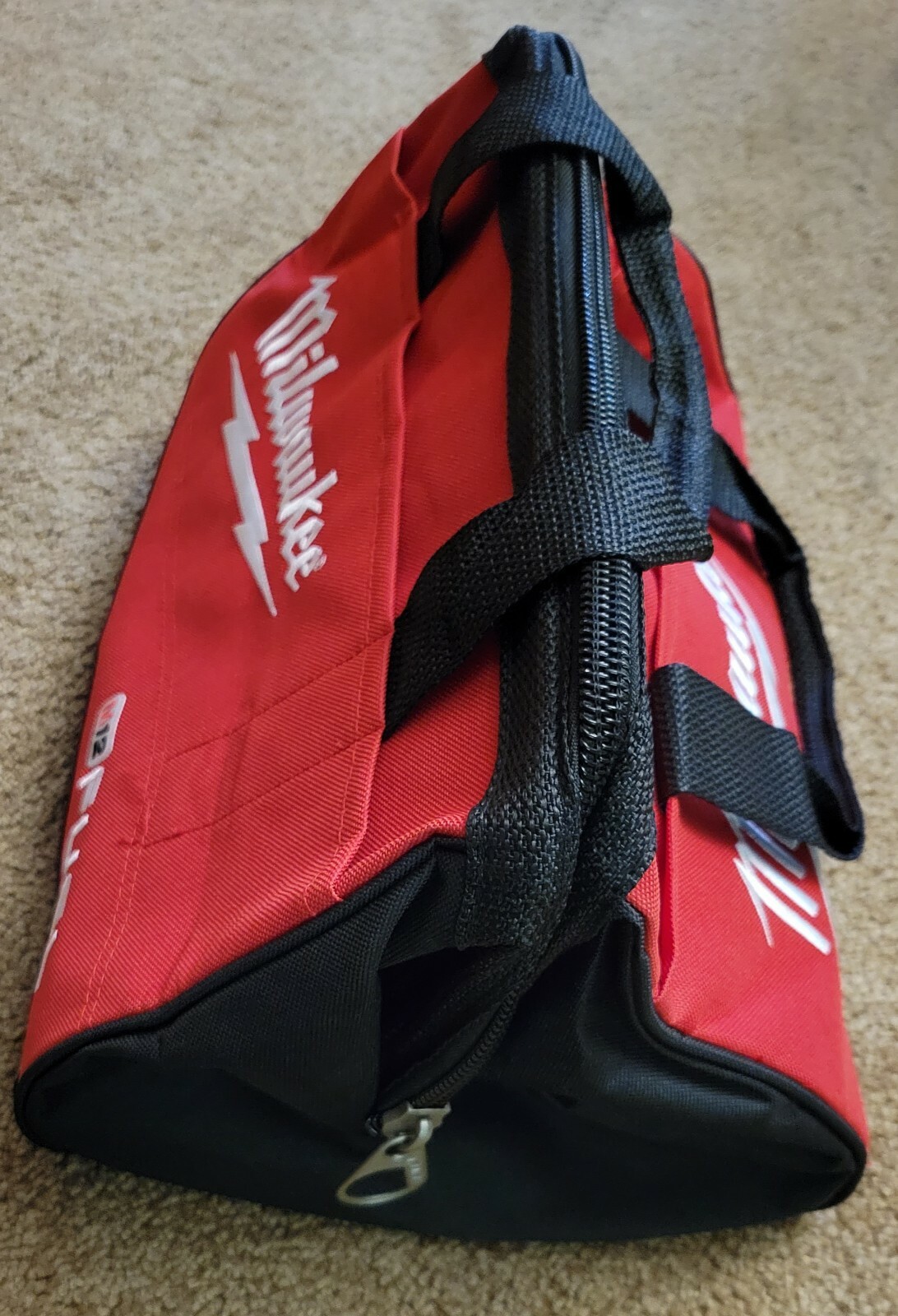 New Milwaukee FUEL M12 13″ Heavy Duty Contractors Tool Bag M18 13″ x 9″ x 10″