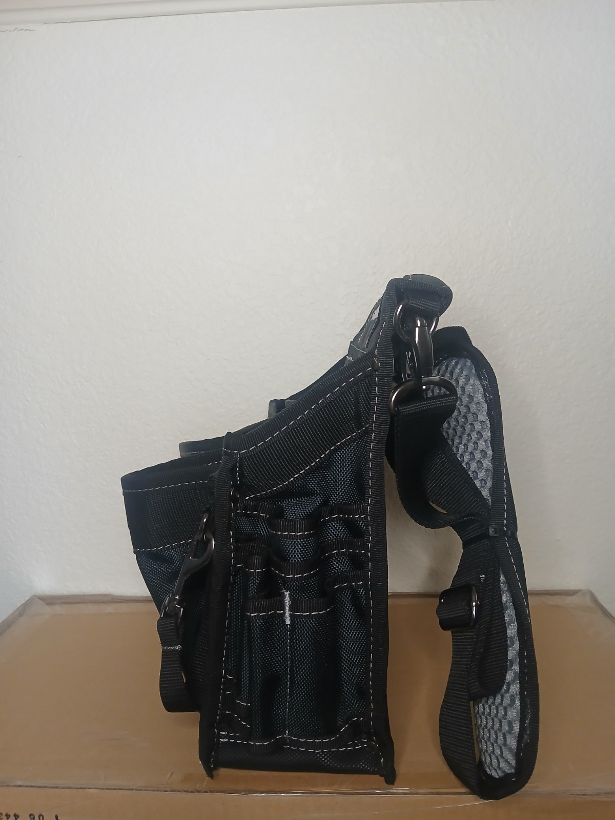 Husky Electrician’s Tool Pouch Fabric Black/Gray Medium Multiple Pockets