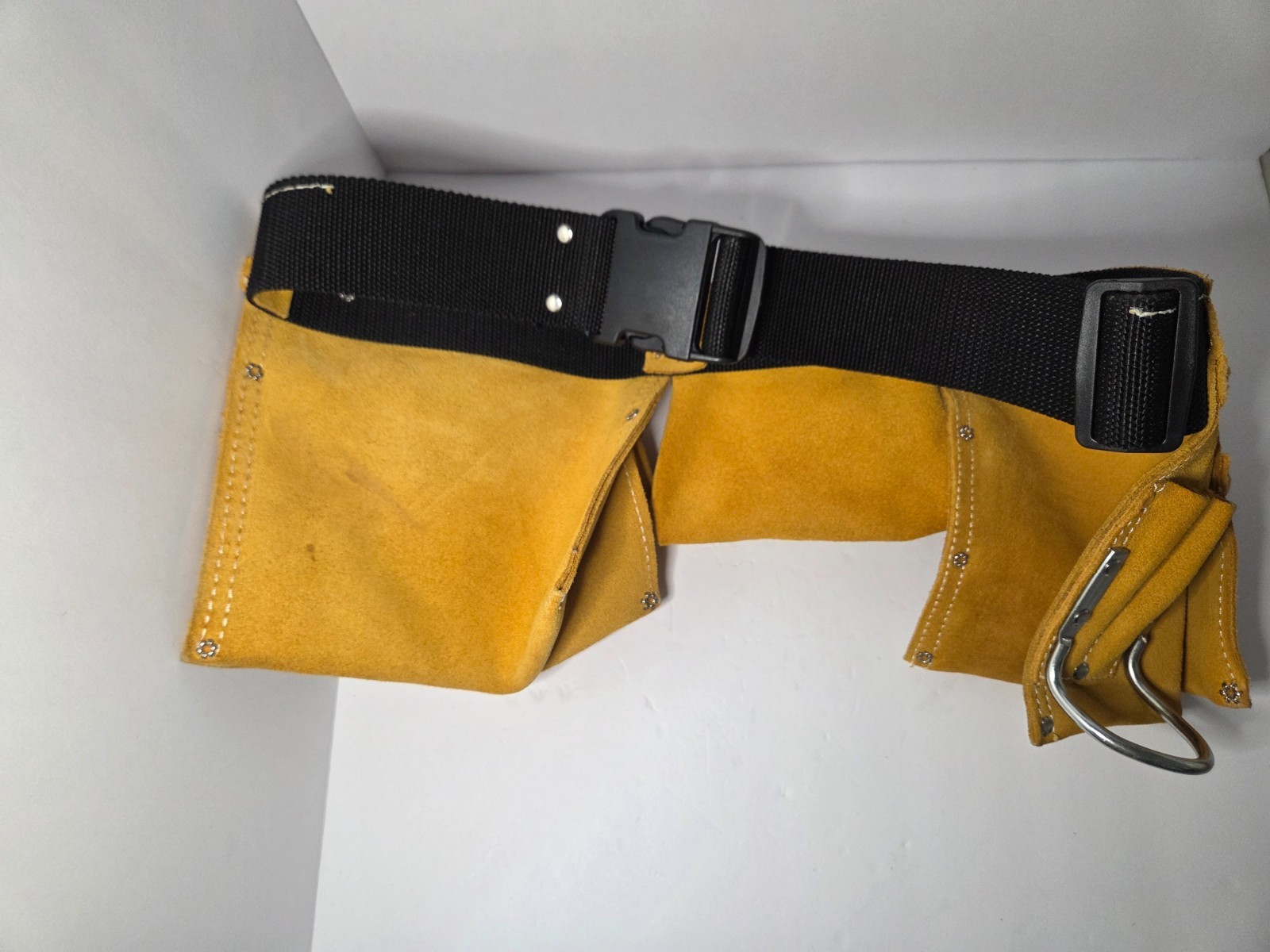 Workforce Heavy Duty Yellow Suede Leather Tool Belt Multi Pocket Construction