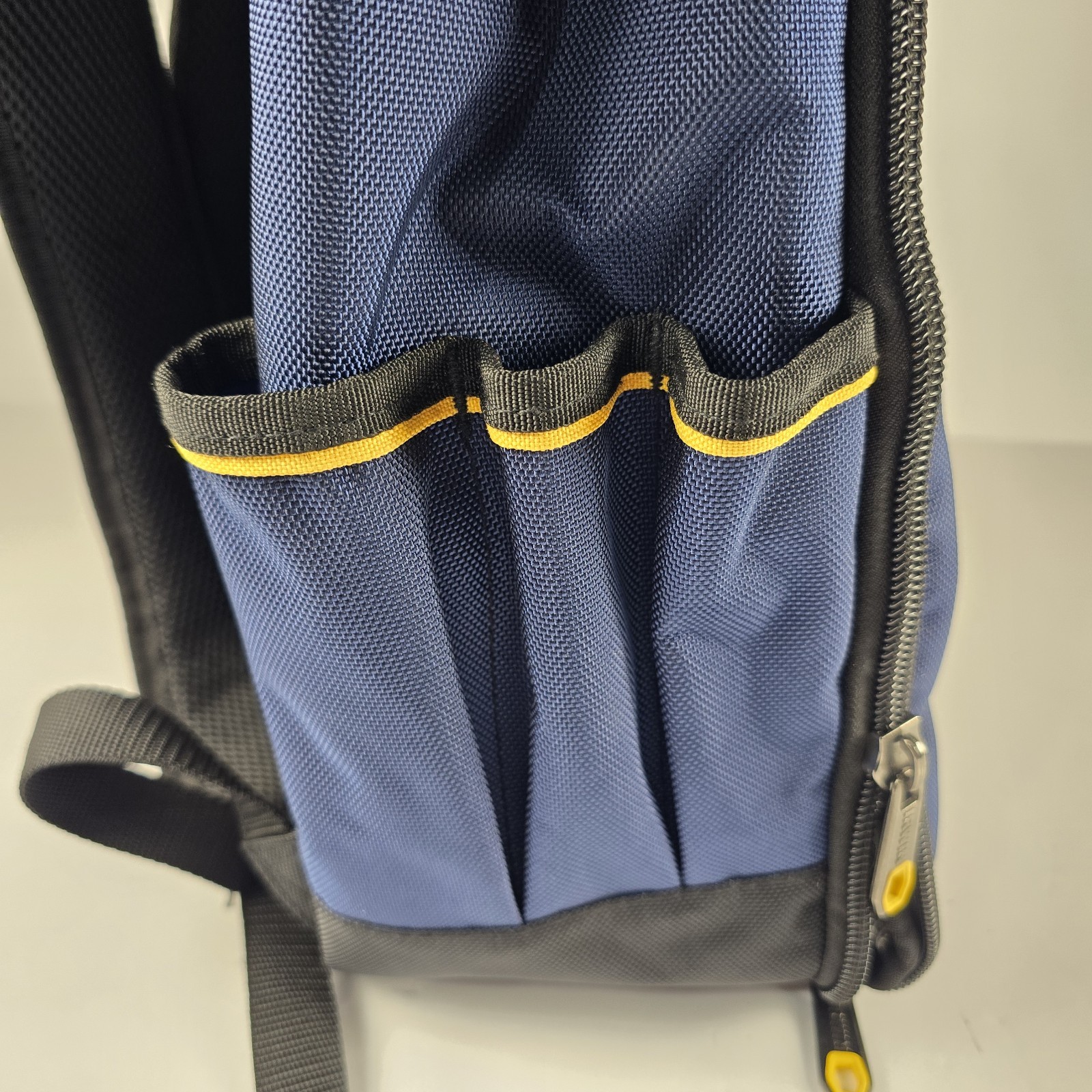 Irwin Heavy Duty Jobsite Tool Backpack Organizer Bag Electrician 27 Pocket New