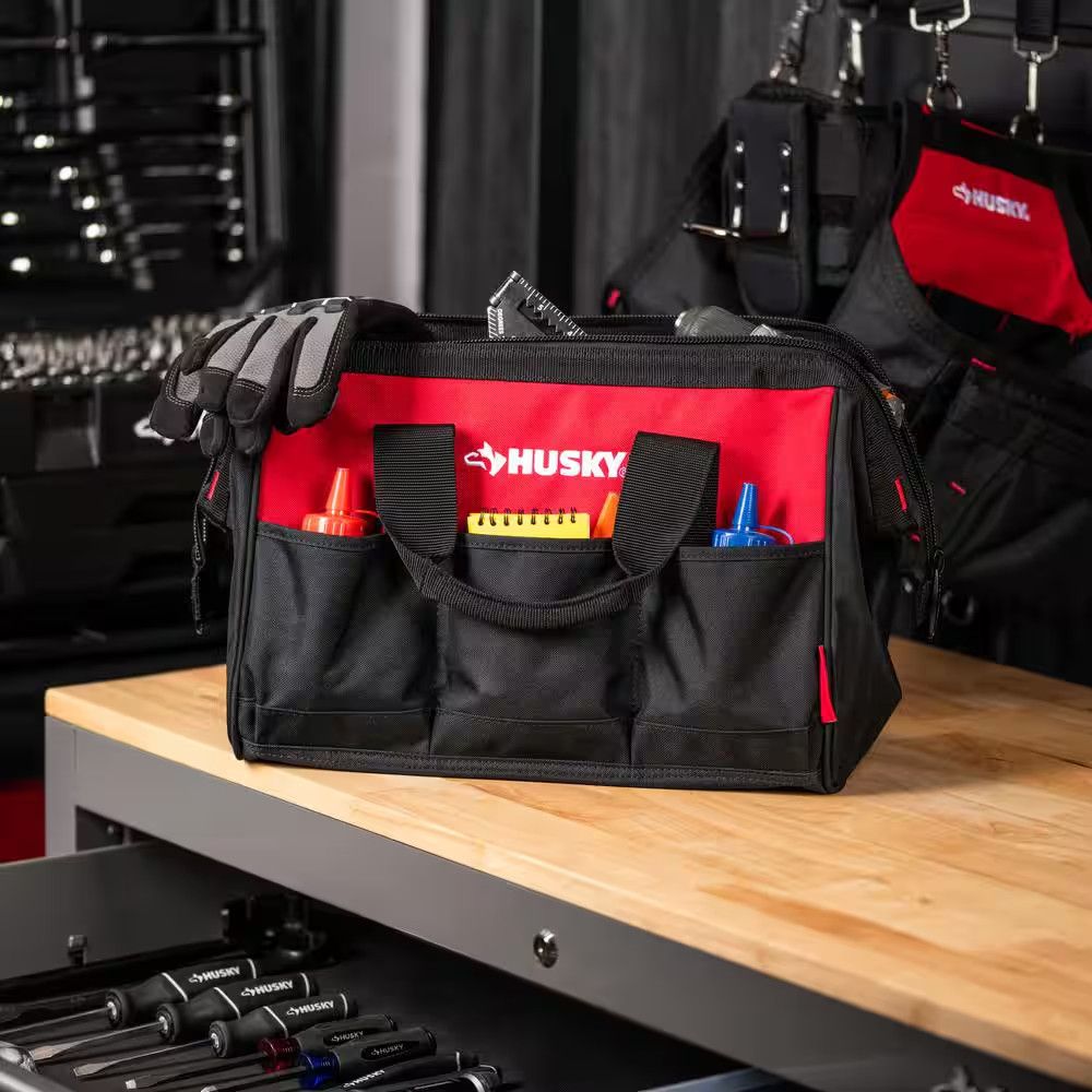 15 In. 8 Pocket Zippered Tool Bag