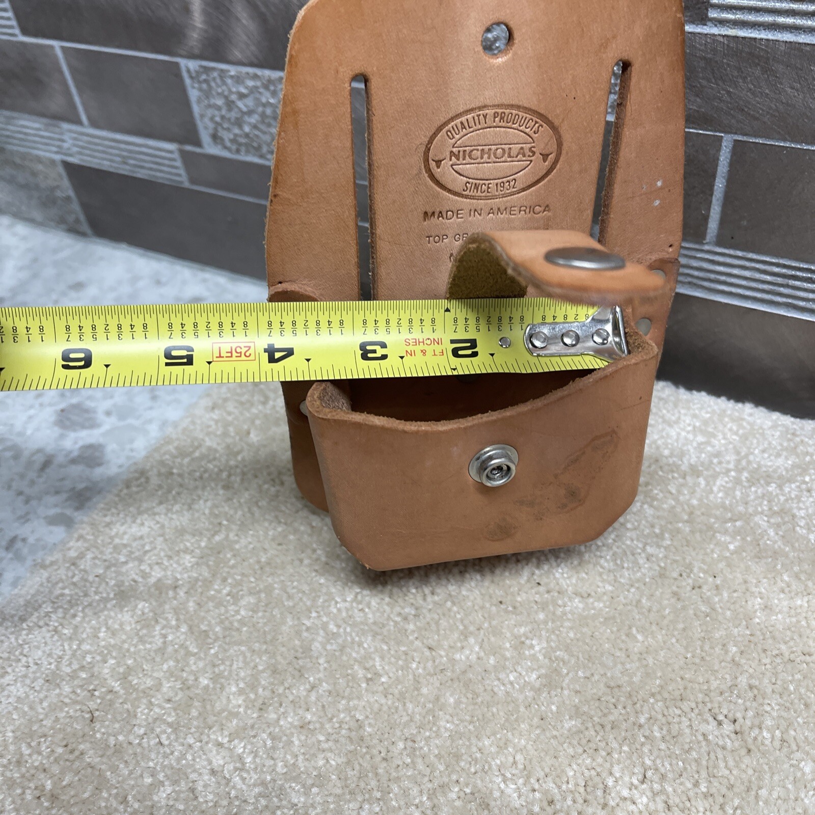 New Old Stock Nicholas Cowhide Small Tape Holder Belt Brown Leather No.464