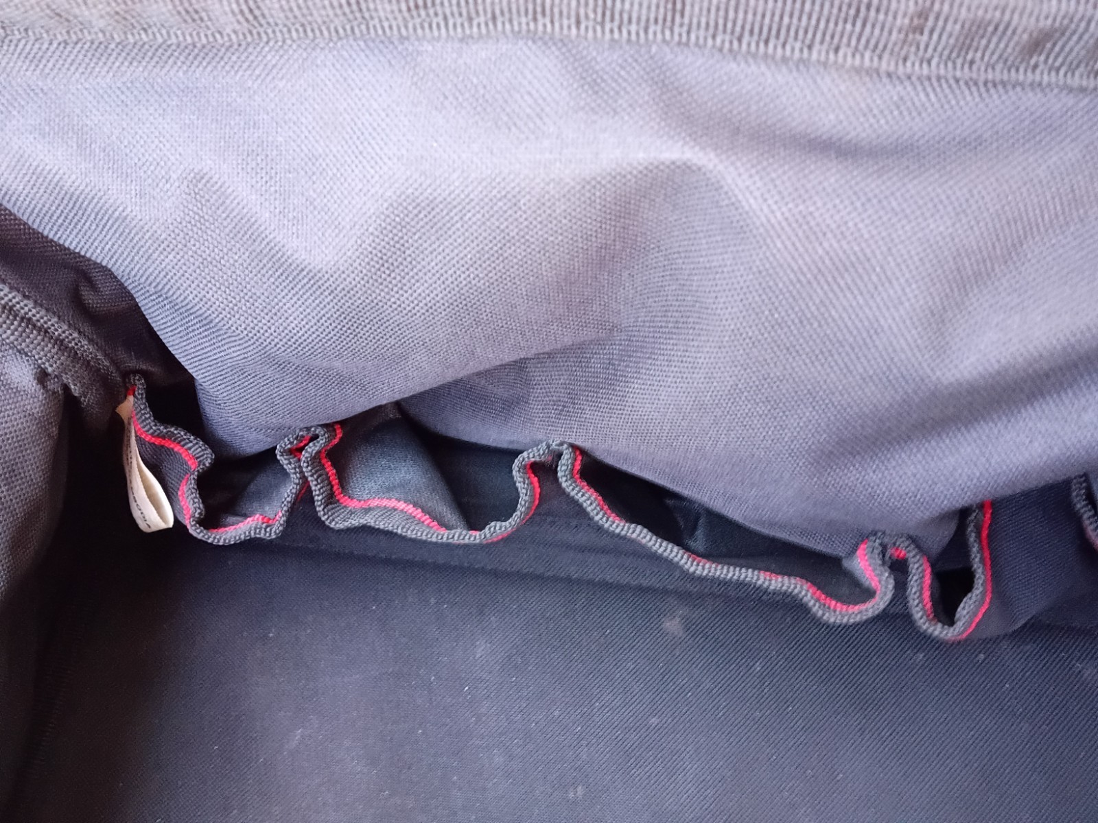 HYPER Tough Medium Black/Red Polyester Tool Bag Zipper Closure w/ Handles
