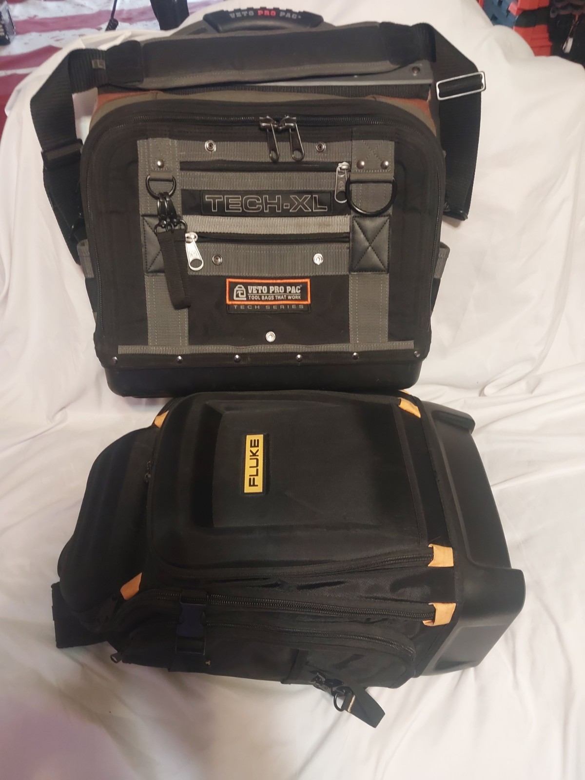 Veto Pro Pac TECH-XL and FLUKE Pack30.