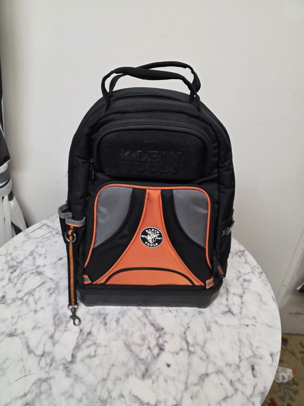Klein Tools 55482 Tradesman Pro Tool Station Backpack – 21 Pockets – Workstation