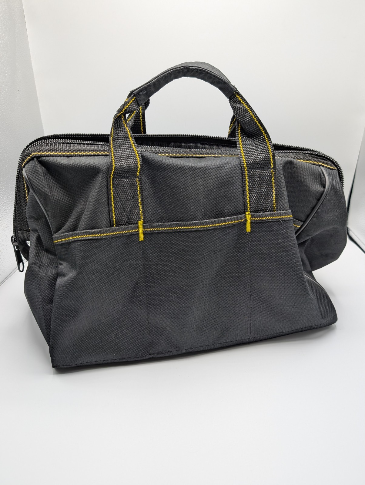 Voyager 18 Pockets Tool Bag 15” 61469