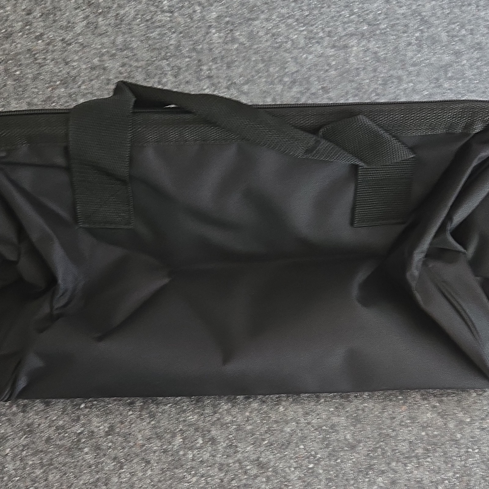DEWALT Tool Bag Nylon Black/Yellow Zipper Closure With Handles 19″x12″