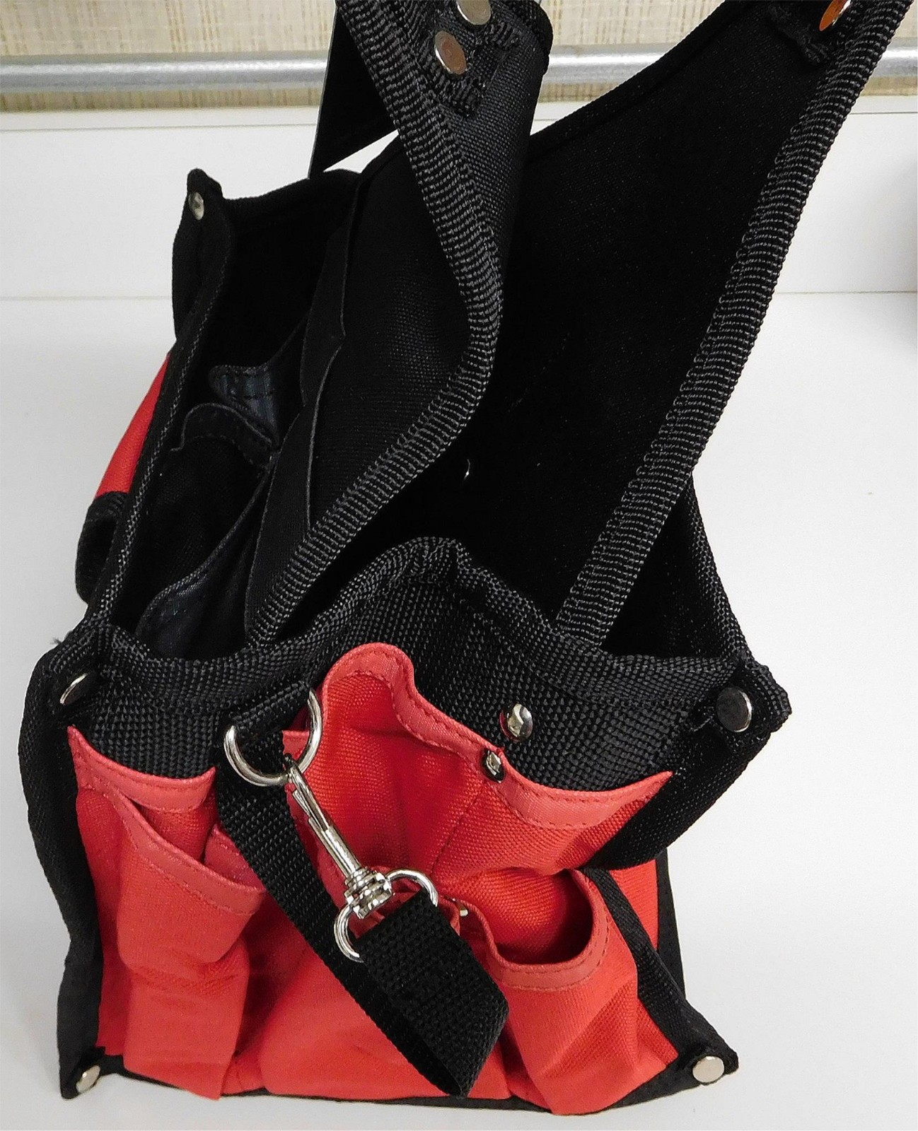 Genau Gear 9174 Square Maintenance Tool Holder Bag 17 Pockets Black / Red
