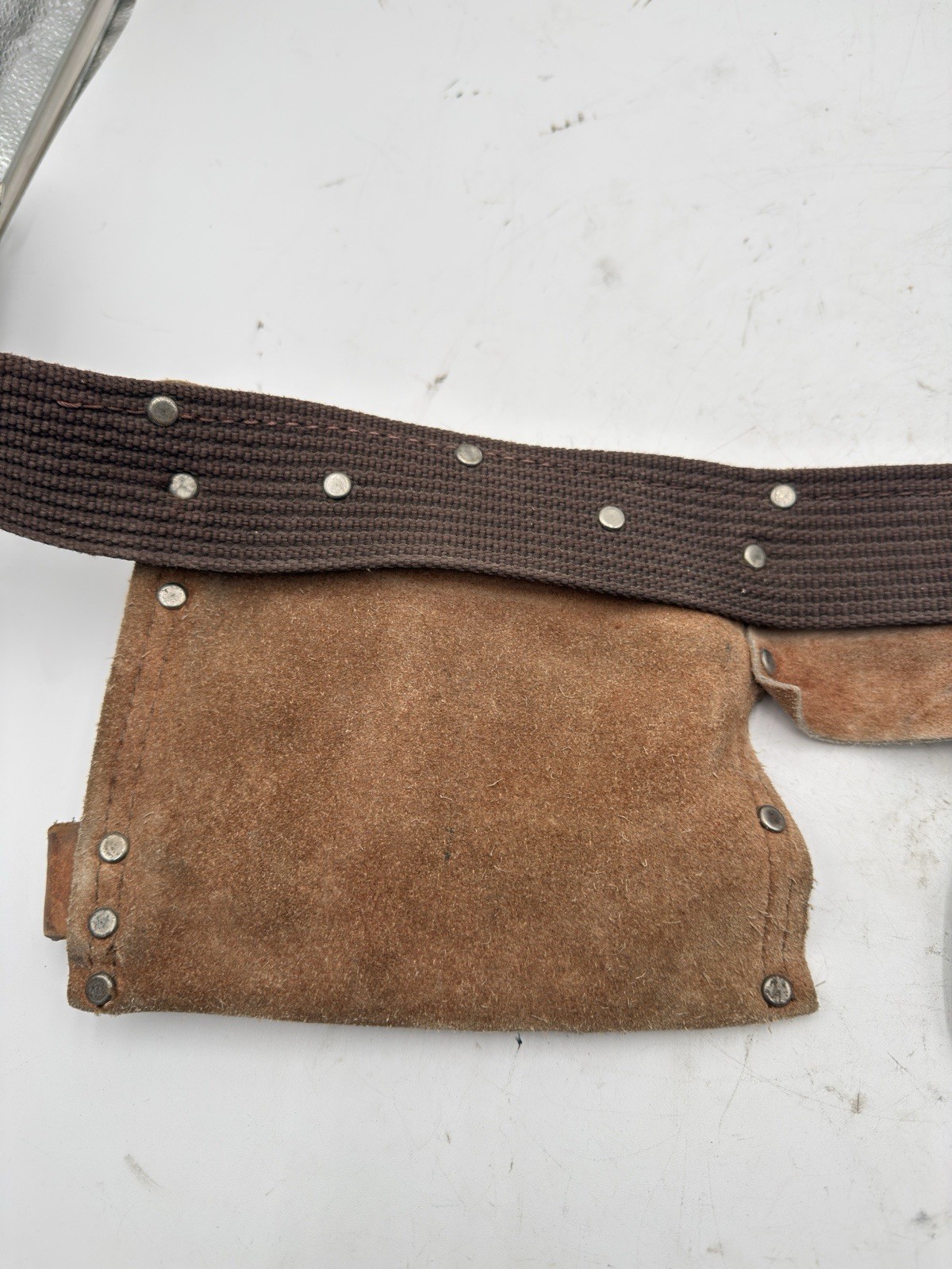 Vintage Black & Decker Leather Tool Belt A370X-SP Dual Pouches