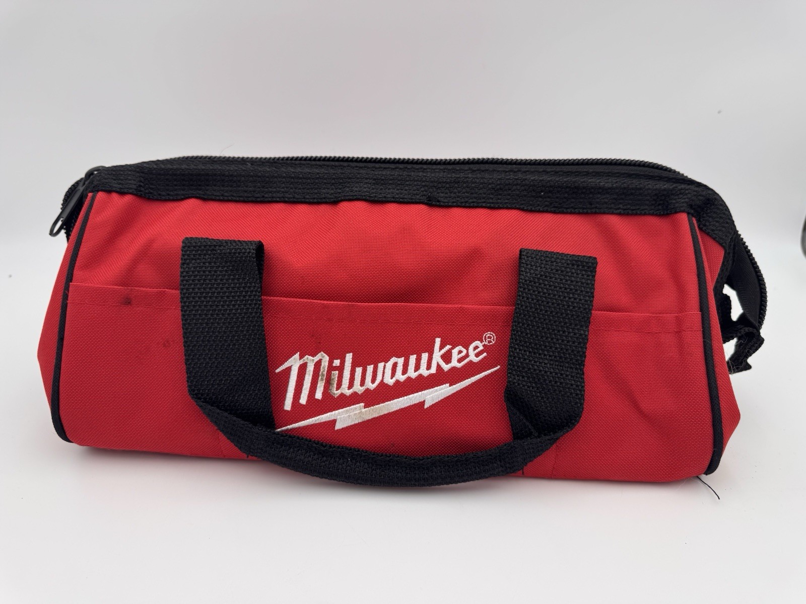 Milwaukee Red Black Tool Bag Zippered Contractor Carry Case PN 902048017 OEM