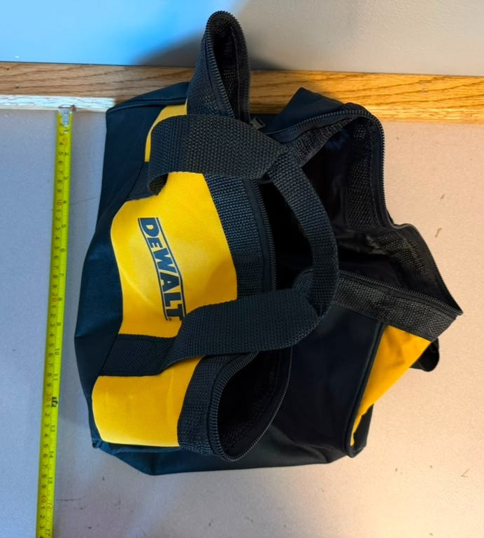 DEWALT Contractor Tool Bag (12-14″)