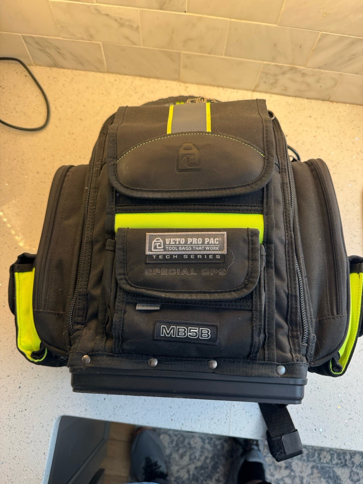 Veto Pro Pac MB5B SPECIAL OPS | Meter Bag Base and Removable Single Sling Strap