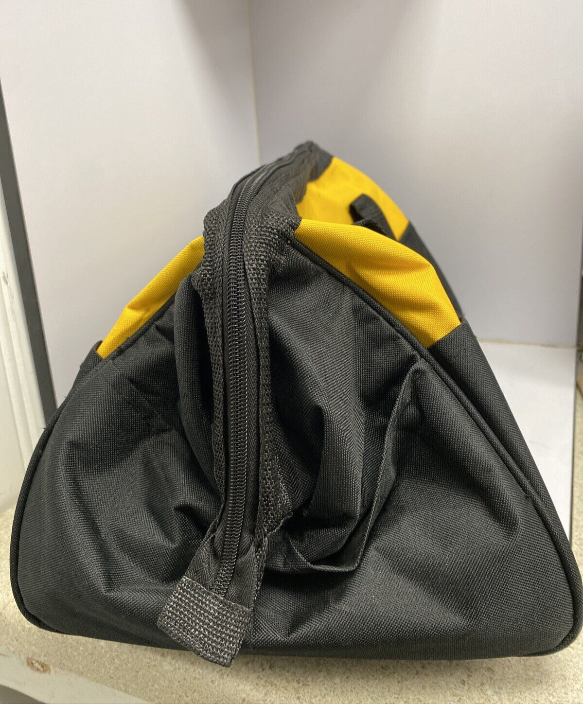 Dewalt Tool Bag 19” x 12″ x11″