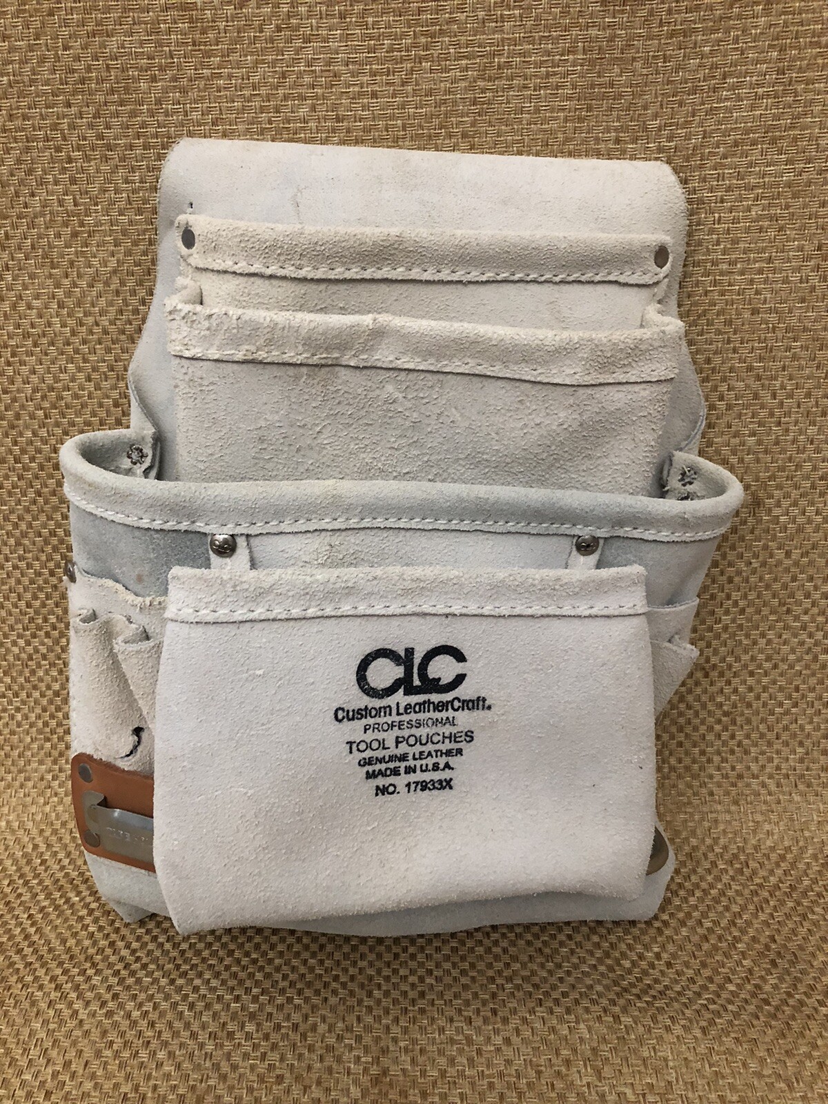 Custom Leather Craft CLC Electrician Tool Pouch Belt White Gray Suede USA 17933X